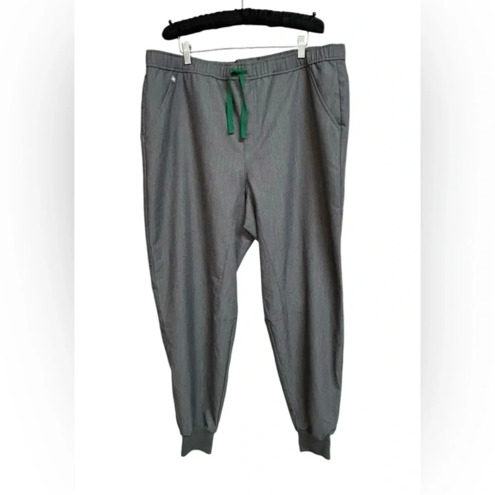 Figs Scrubs Jogger Pants Men’s Graphite Gray with Green Drawstring Size XXL